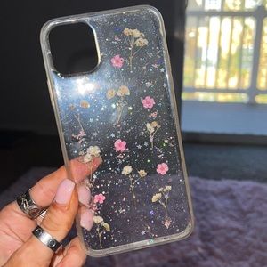 Flower iPhone 11 Pro Max case